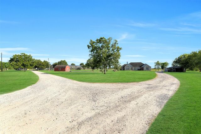 9430 Oberrender Road, Needville, TX 77461