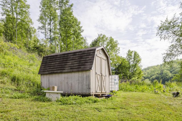 4627 Highway 437, West Liberty, KY 41472