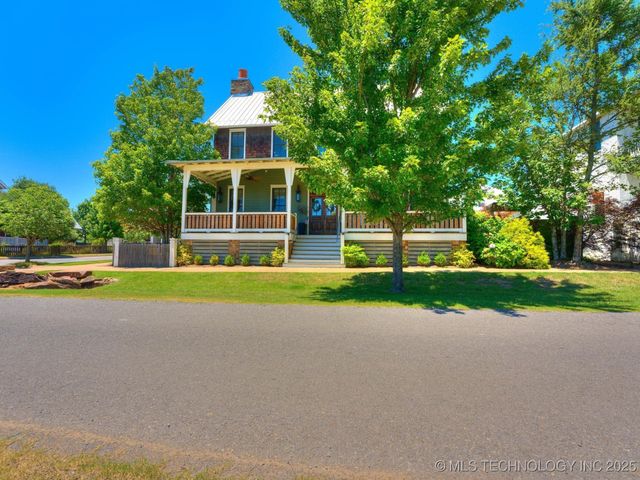 31 Boulevard, Carlton Landing, OK 74432