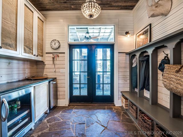 31 Boulevard, Carlton Landing, OK 74432