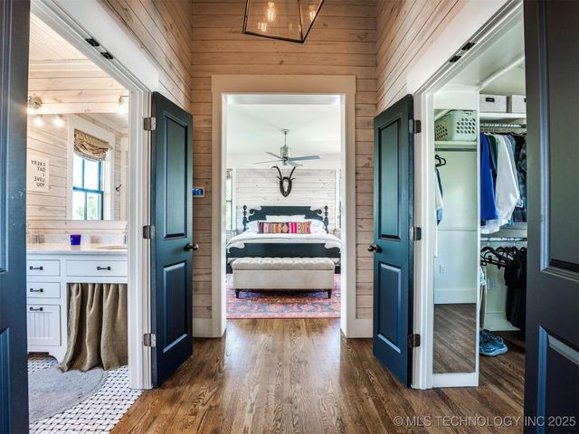 31 Boulevard, Carlton Landing, OK 74432