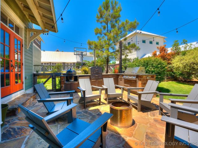 31 Boulevard, Carlton Landing, OK 74432