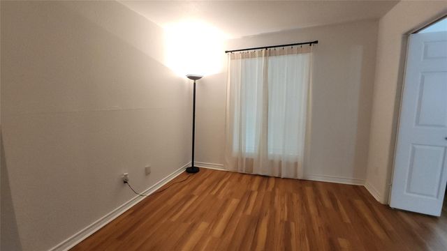 2100 Wilcrest Drive 116, Houston, TX 77042