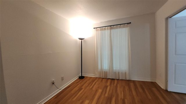 2100 Wilcrest Drive 116, Houston, TX 77042