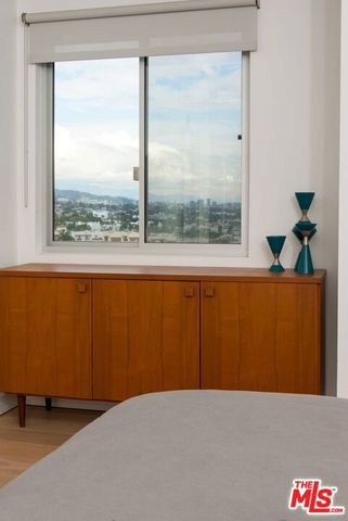 838 N DOHENY Drive 807, West Hollywood, CA 90069