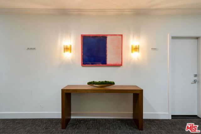 838 N DOHENY Drive 807, West Hollywood, CA 90069