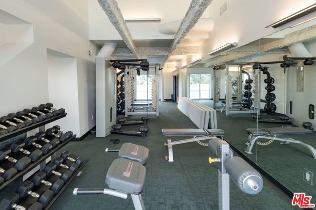 838 N DOHENY Drive 807, West Hollywood, CA 90069