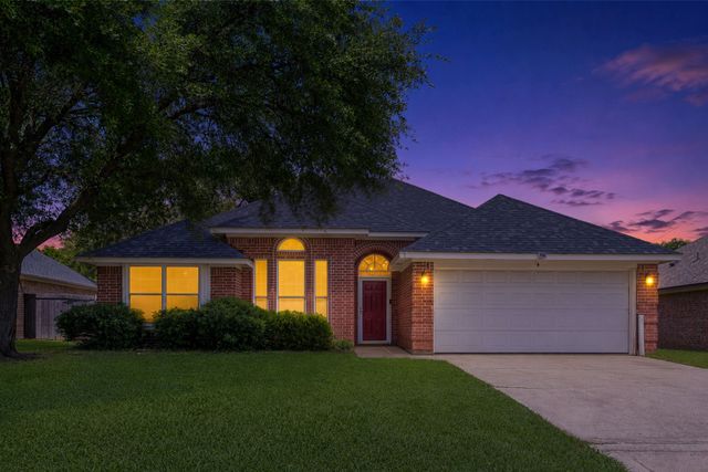 1510 Berry Patch Lane, Granbury, TX 76048