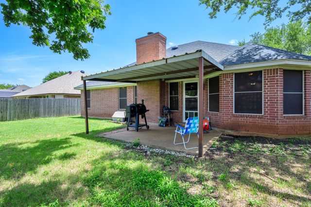 1510 Berry Patch Lane, Granbury, TX 76048