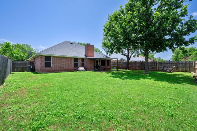 1510 Berry Patch Lane, Granbury, TX 76048