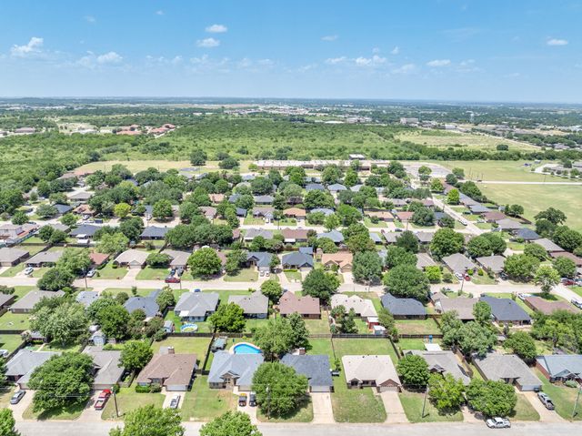 1510 Berry Patch Lane, Granbury, TX 76048