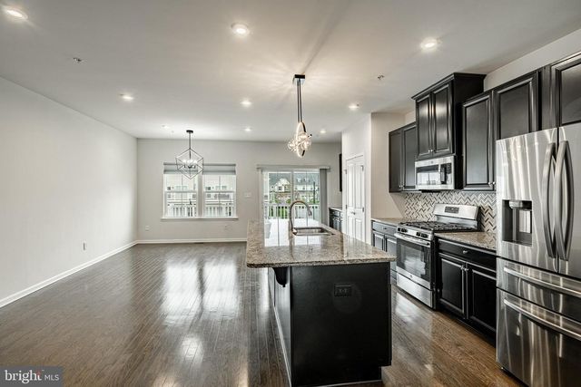 300 BLUE WELSH ST, Malvern, PA 19355