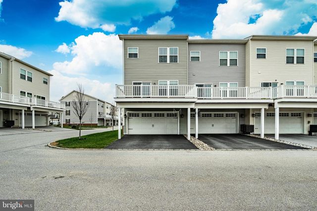 300 BLUE WELSH ST, Malvern, PA 19355