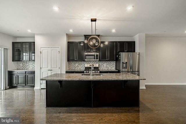 300 BLUE WELSH ST, Malvern, PA 19355