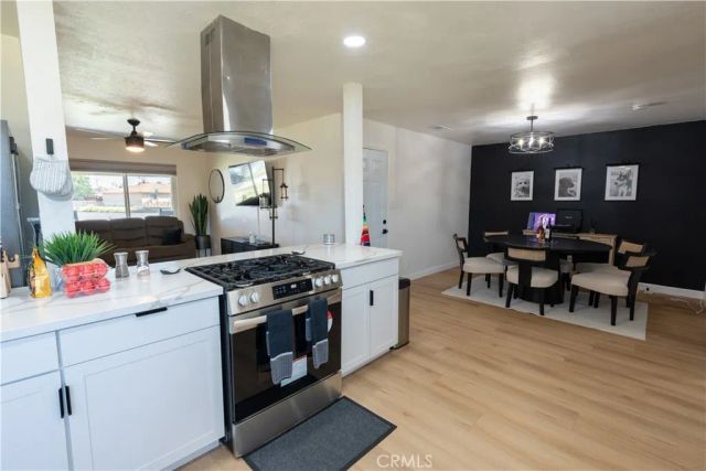 10955 Abby Lane, Hanford, CA 93230