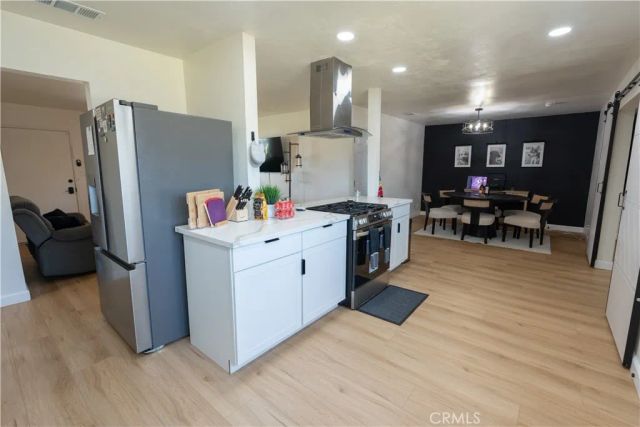 10955 Abby Lane, Hanford, CA 93230