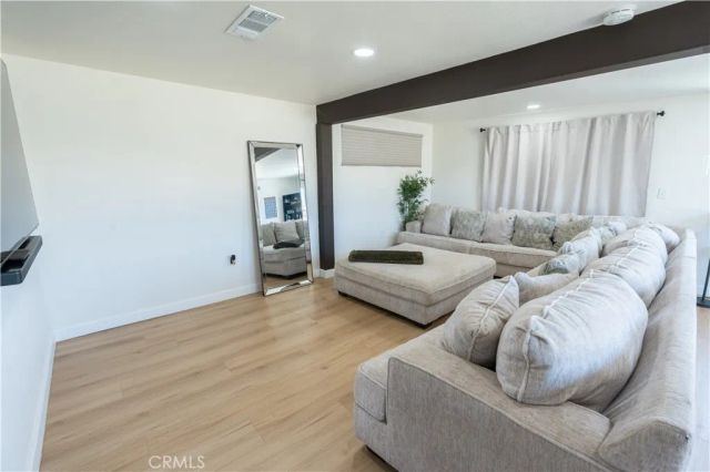 10955 Abby Lane, Hanford, CA 93230
