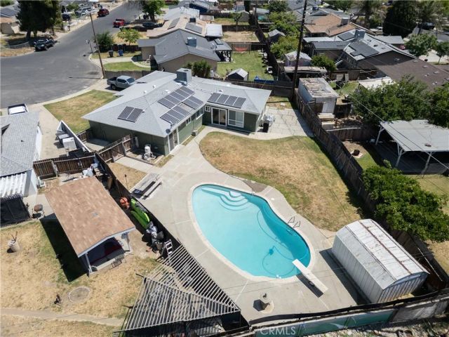 10955 Abby Lane, Hanford, CA 93230