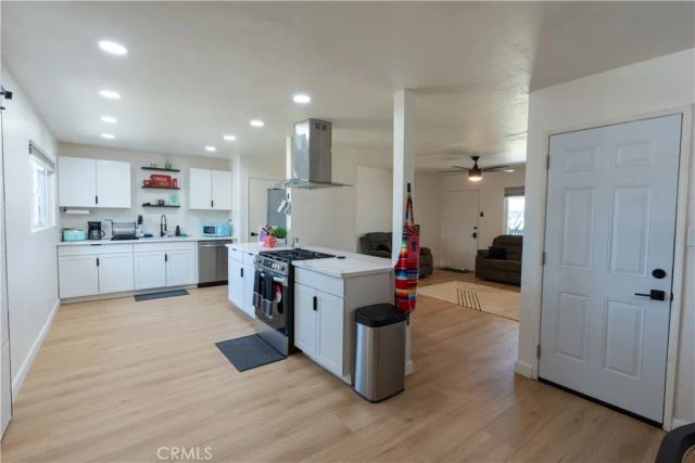 10955 Abby Lane, Hanford, CA 93230