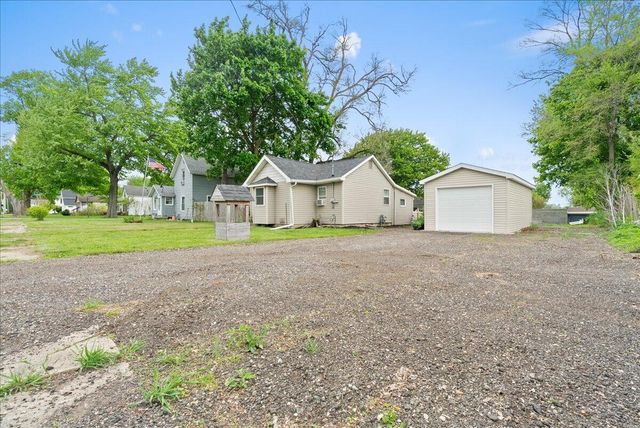 937 124th Avenue, Shelbyville, MI 49344