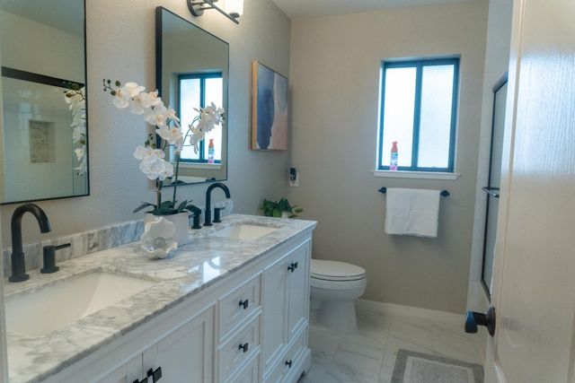 1814 Kern Loop, Fremont, CA 94539
