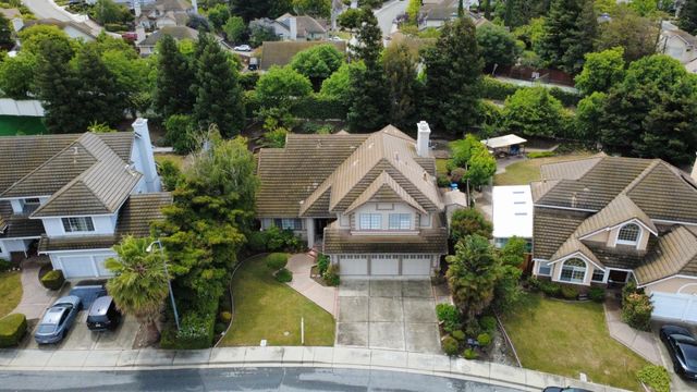 1814 Kern Loop, Fremont, CA 94539
