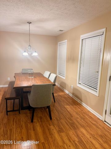 9700 Gallatin Ct, Louisville, KY 40291