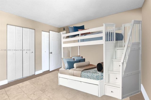 2017 NW 46th Ave A401, Lauderhill, FL 33313