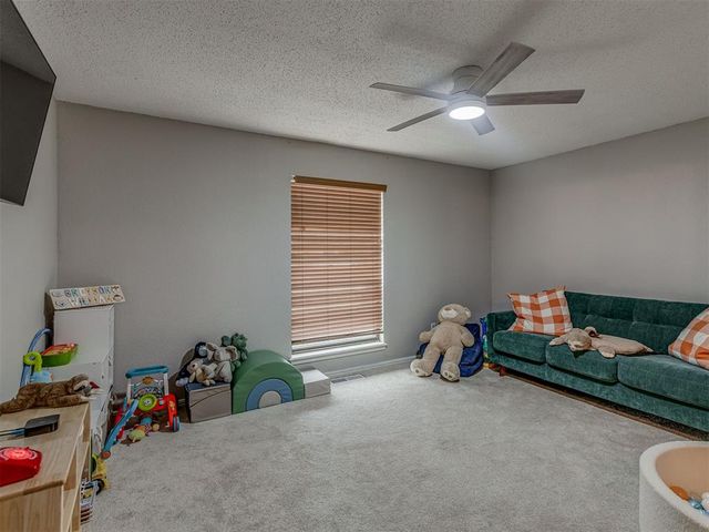 2408 Appleway Street, Edmond, OK 73013