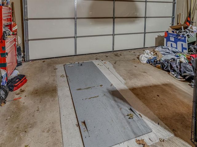 2408 Appleway Street, Edmond, OK 73013