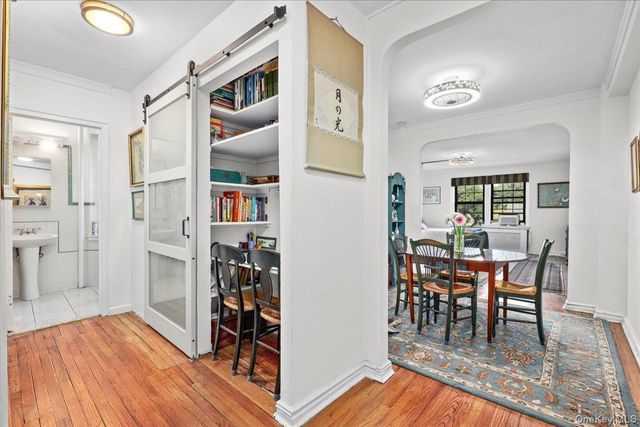 192 Garth Road 4O, Scarsdale, NY 10583