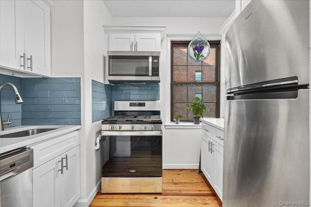 192 Garth Road 4O, Scarsdale, NY 10583