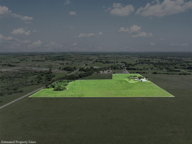 1931 Bruno RD, Schulenburg, TX 78956