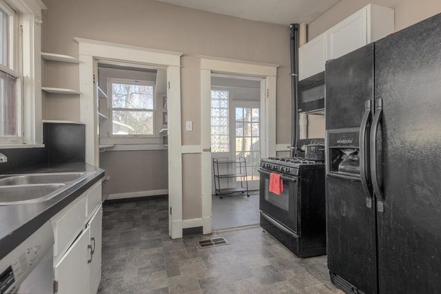 2386 PARKWAY PL, Memphis, TN 38112