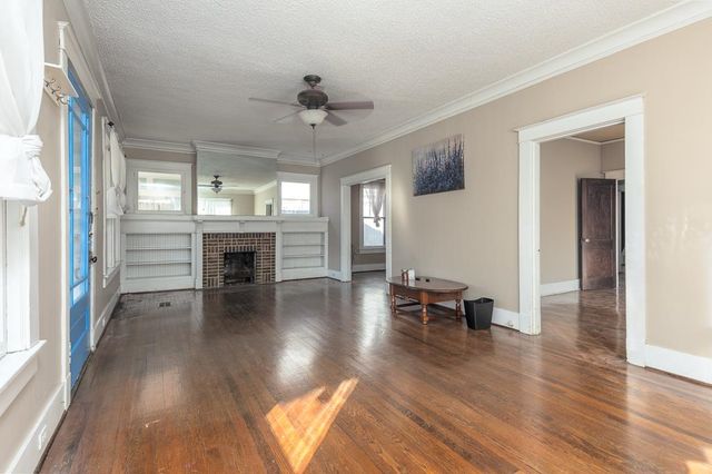 2386 PARKWAY PL, Memphis, TN 38112