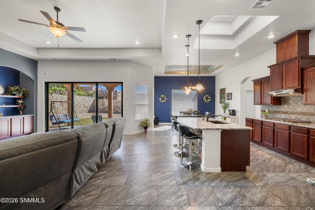3068 Chippewa Summit Drive, Las Cruces, NM 88011