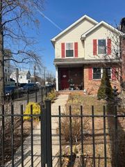 249 14th Ave, Newark City, NJ 07103
