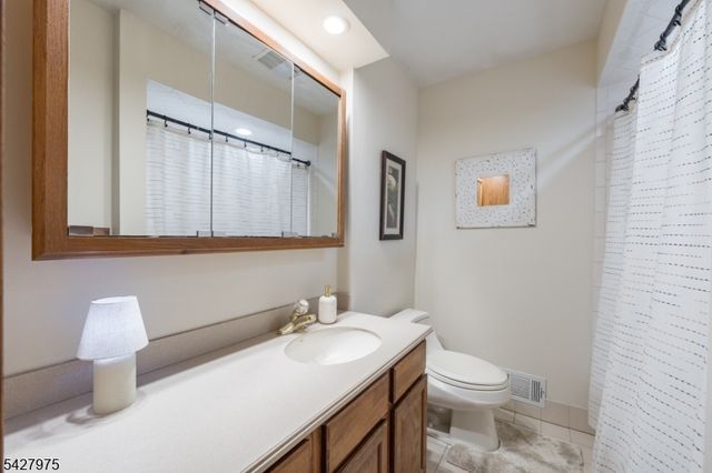 1817 Chapel Rd, Scotch Plains Twp., NJ 07076