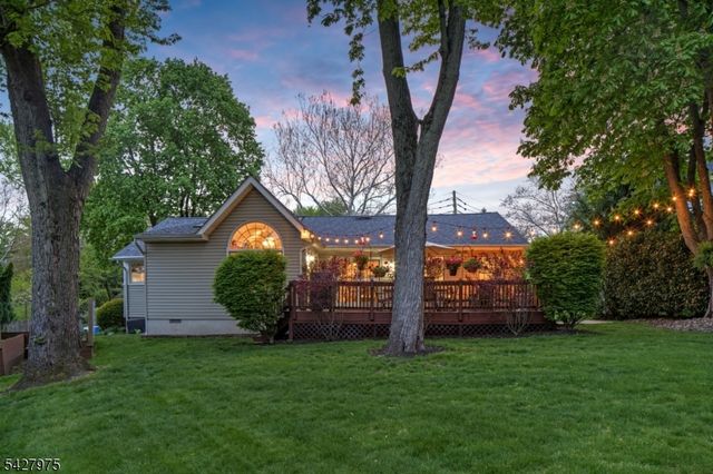 1817 Chapel Rd, Scotch Plains Twp., NJ 07076