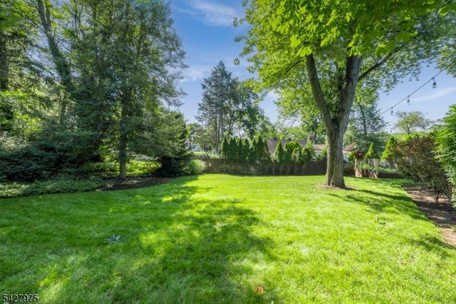 1817 Chapel Rd, Scotch Plains Twp., NJ 07076