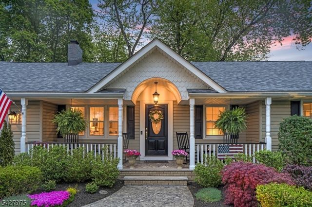 1817 Chapel Rd, Scotch Plains Twp., NJ 07076