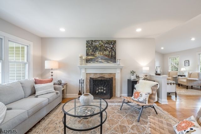 1817 Chapel Rd, Scotch Plains Twp., NJ 07076