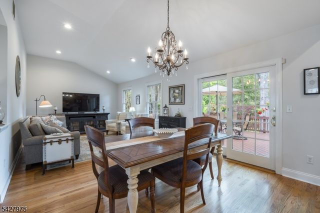 1817 Chapel Rd, Scotch Plains Twp., NJ 07076