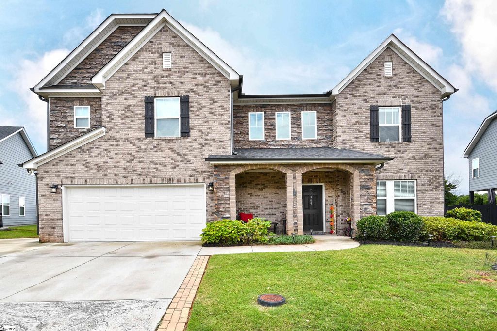 309 Lindstrom Court, Simpsonville, SC 29680