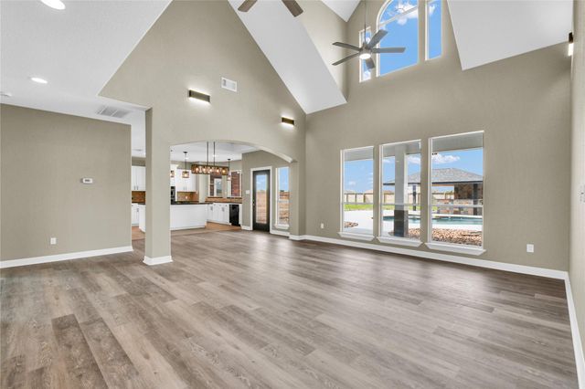 863 Bunkhouse Trail, Angleton, TX 77515