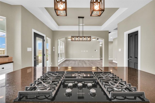 863 Bunkhouse Trail, Angleton, TX 77515