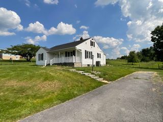 1256 ARKTON RD, Broadway, VA 22815
