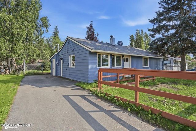1507 Elmendorf Drive, Anchorage, AK 99504