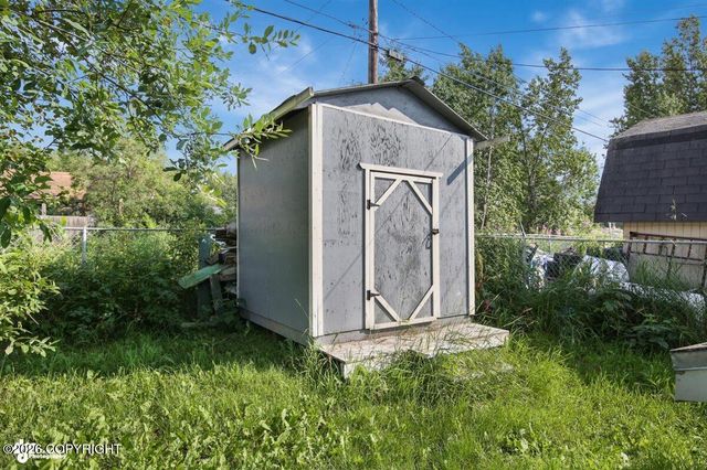 1507 Elmendorf Drive, Anchorage, AK 99504