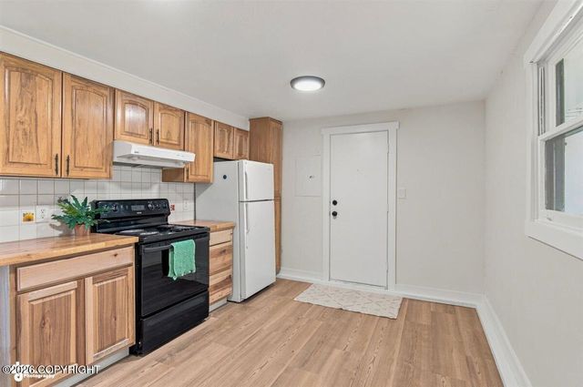 1507 Elmendorf Drive, Anchorage, AK 99504